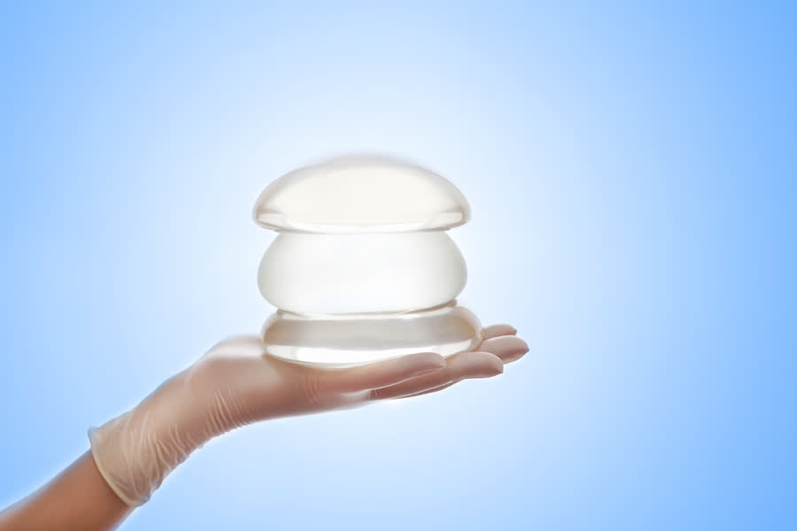 Удаление грудных имплантов: как выглядит грудь и что делают одновременно